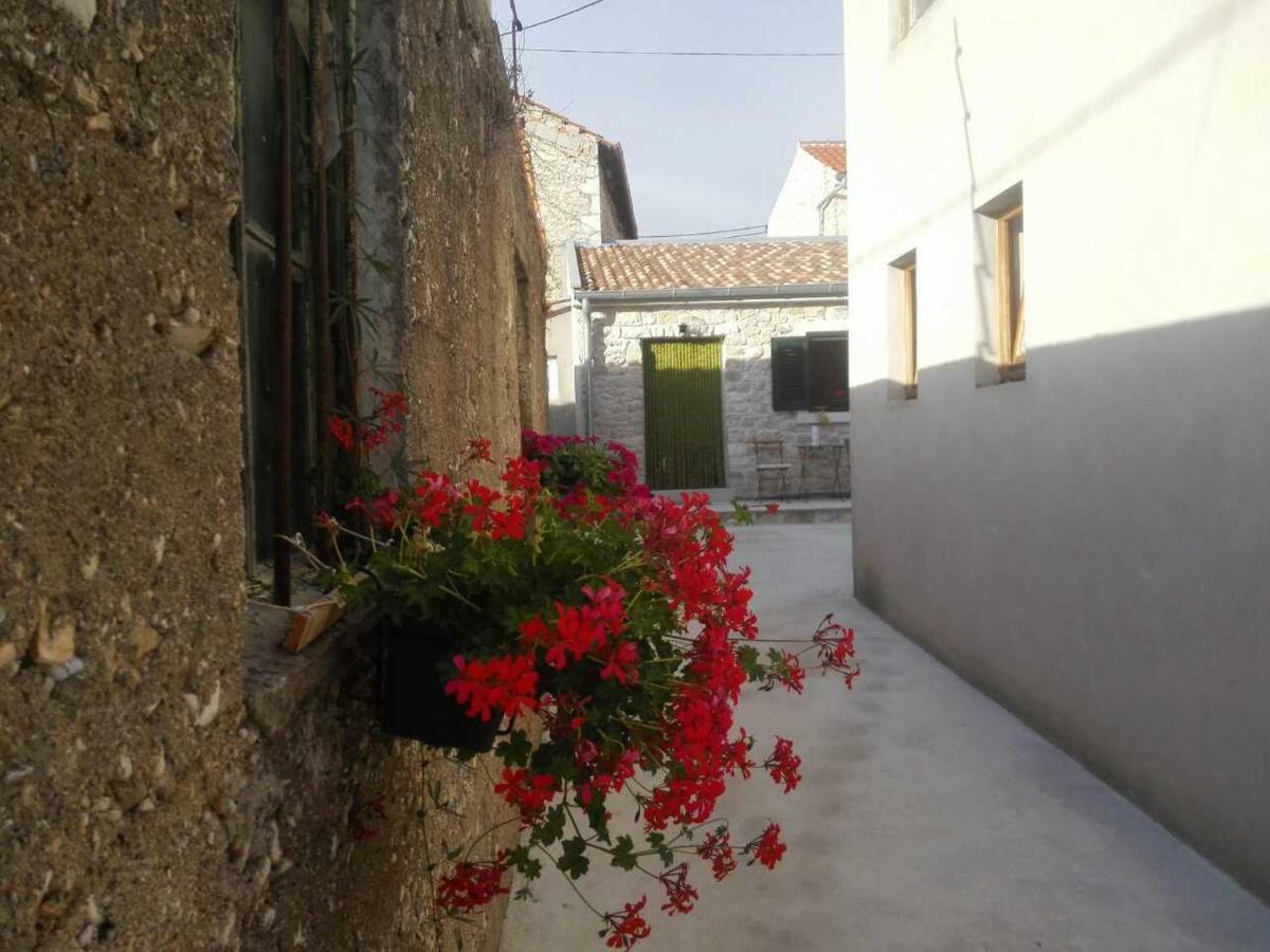 Small Stone House Luka Zadar Bagian luar foto